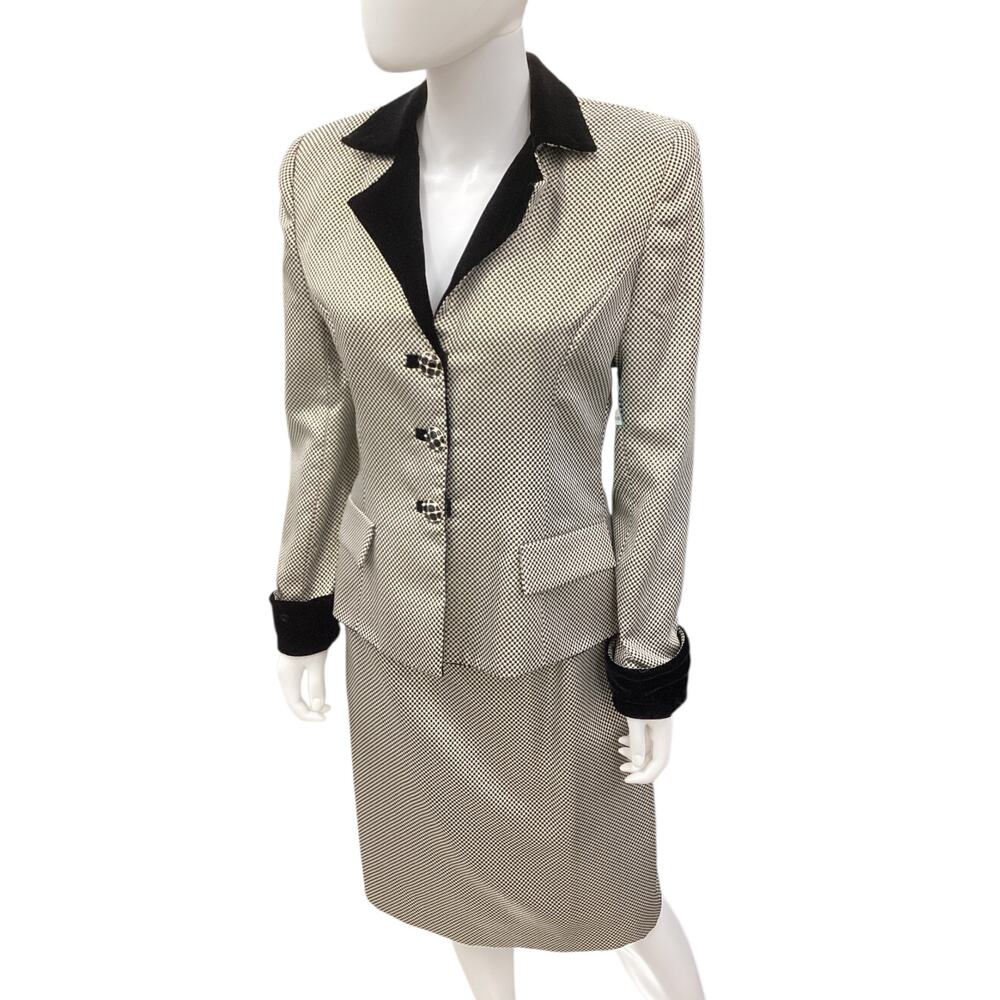 NWT Vintage Victor Costa 2 Piece Outfit Women’s SZ 8 Blazer+Skirt Ornate Buttons